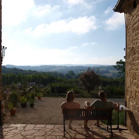 Lovely Cottage In Peyzac Le Moustier With Terrace Exterior photo