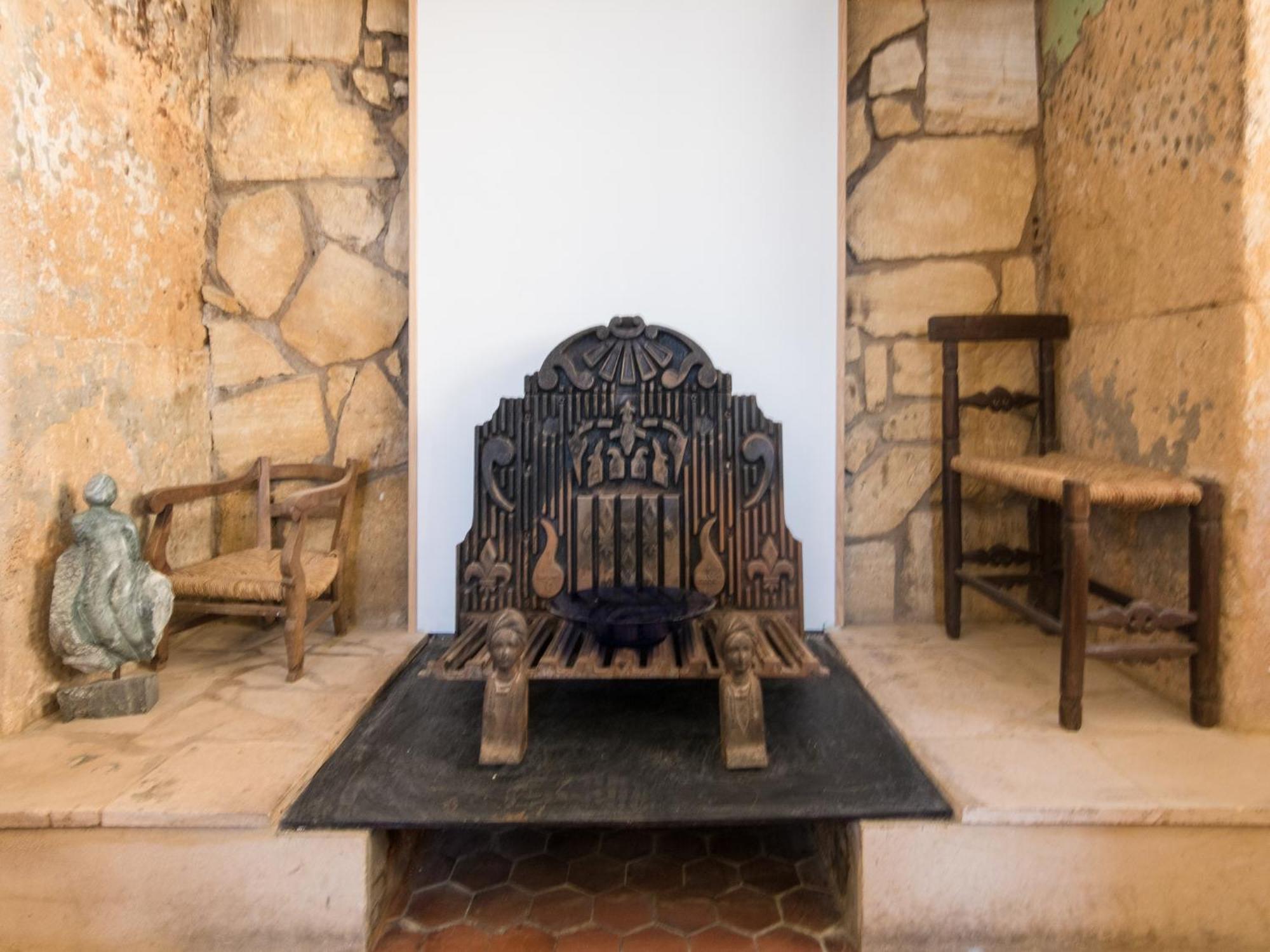 Lovely In Le Moustier With Terrace Ferienhaus *