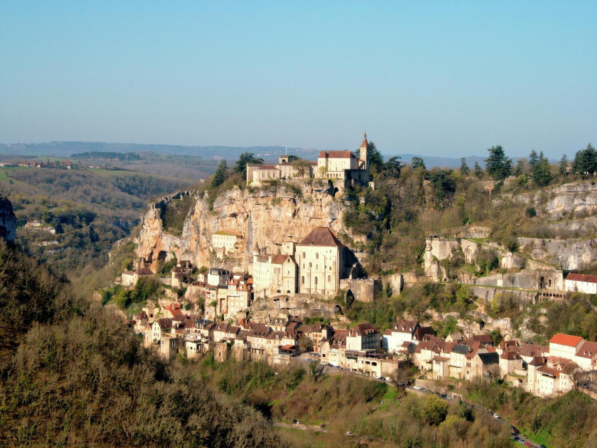 Lovely In Le Moustier With Terrace Сasa de vacaciones