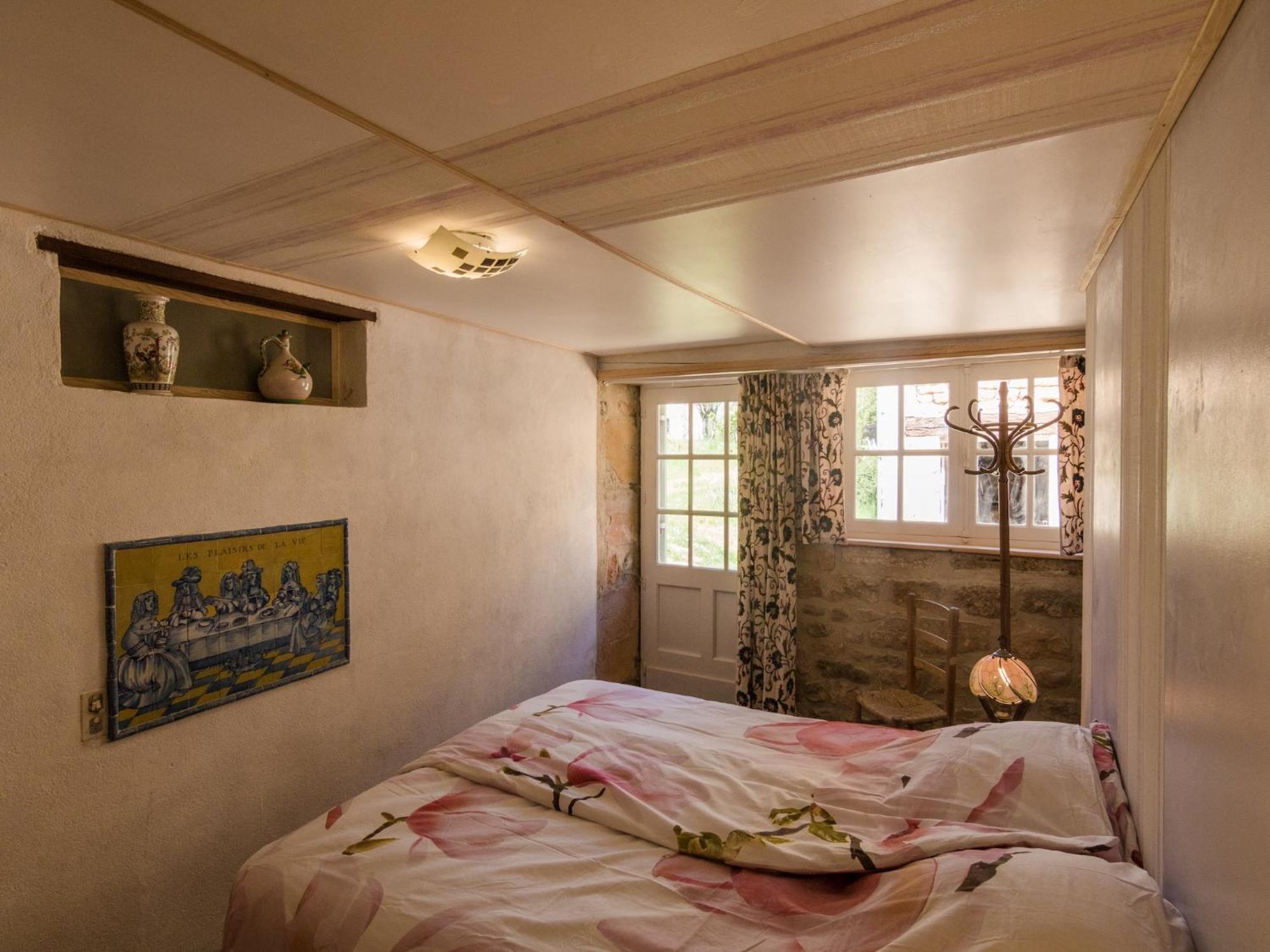Lovely In Le Moustier With Terrace Holiday home Peyzac-le-Moustier