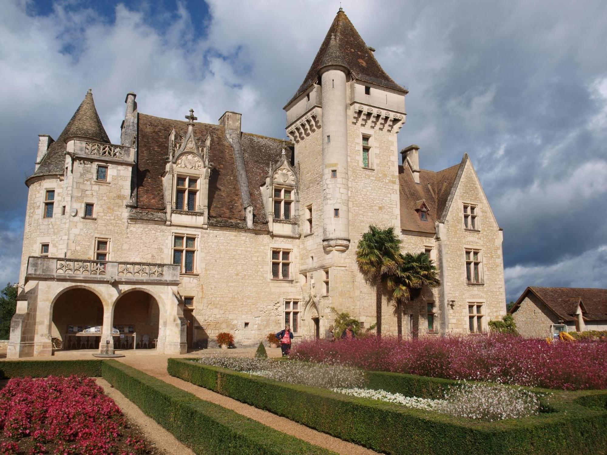 Lovely In Le Moustier With Terrace * Peyzac-le-Moustier